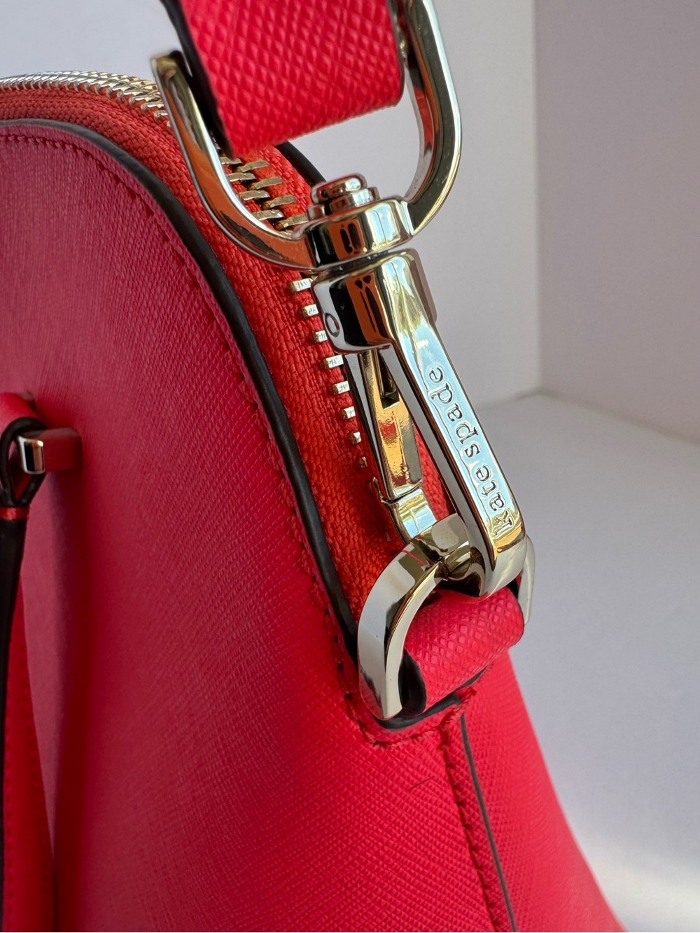 Kate Spade New York Hot Pink Maise Dome Saffiano Leather Crossbody Satchel Purse - Picture 9 of 16